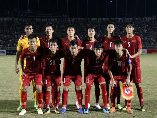 U18 Việt Nam vs U18 Campuchia: Lách qua khe cửa hẹp