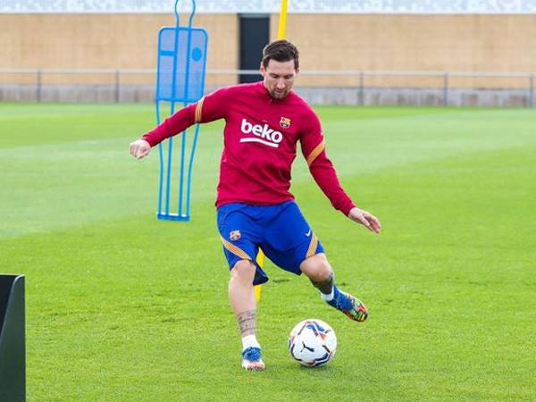 Tin bóng đá 12/9: Messi sẽ gia hạn hợp đồng ở Barcelona?