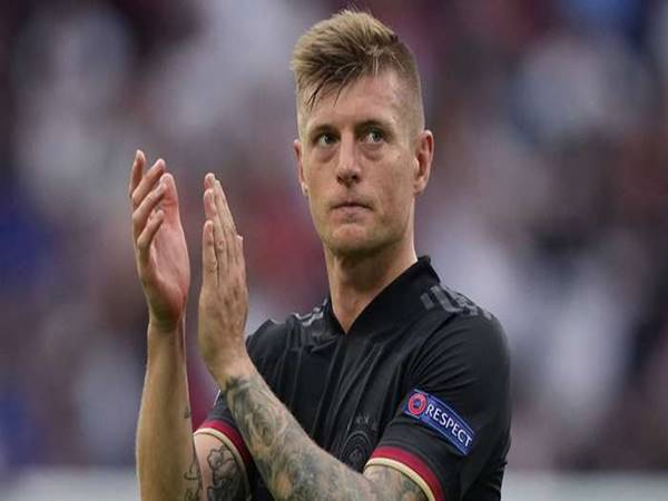 Tin bóng đá sáng 20/7: Toni Kroos bị chỉ trích sau Euro